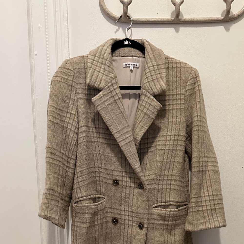 Reformation - Baker Coat Cream Plaid XS